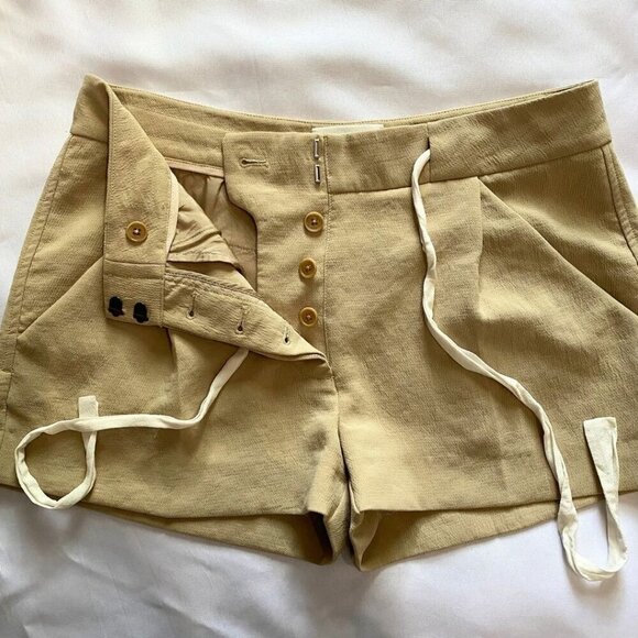 ARITZIA WILFRED EXERGUE DRAWSTRING MINI SHORT IN BEIGE - 4 - Picture 4 of 7